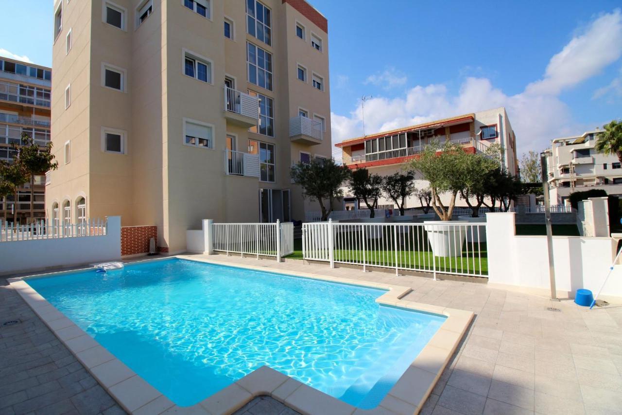 Apartamentos Sol Y Luz El Campello Bagian luar foto