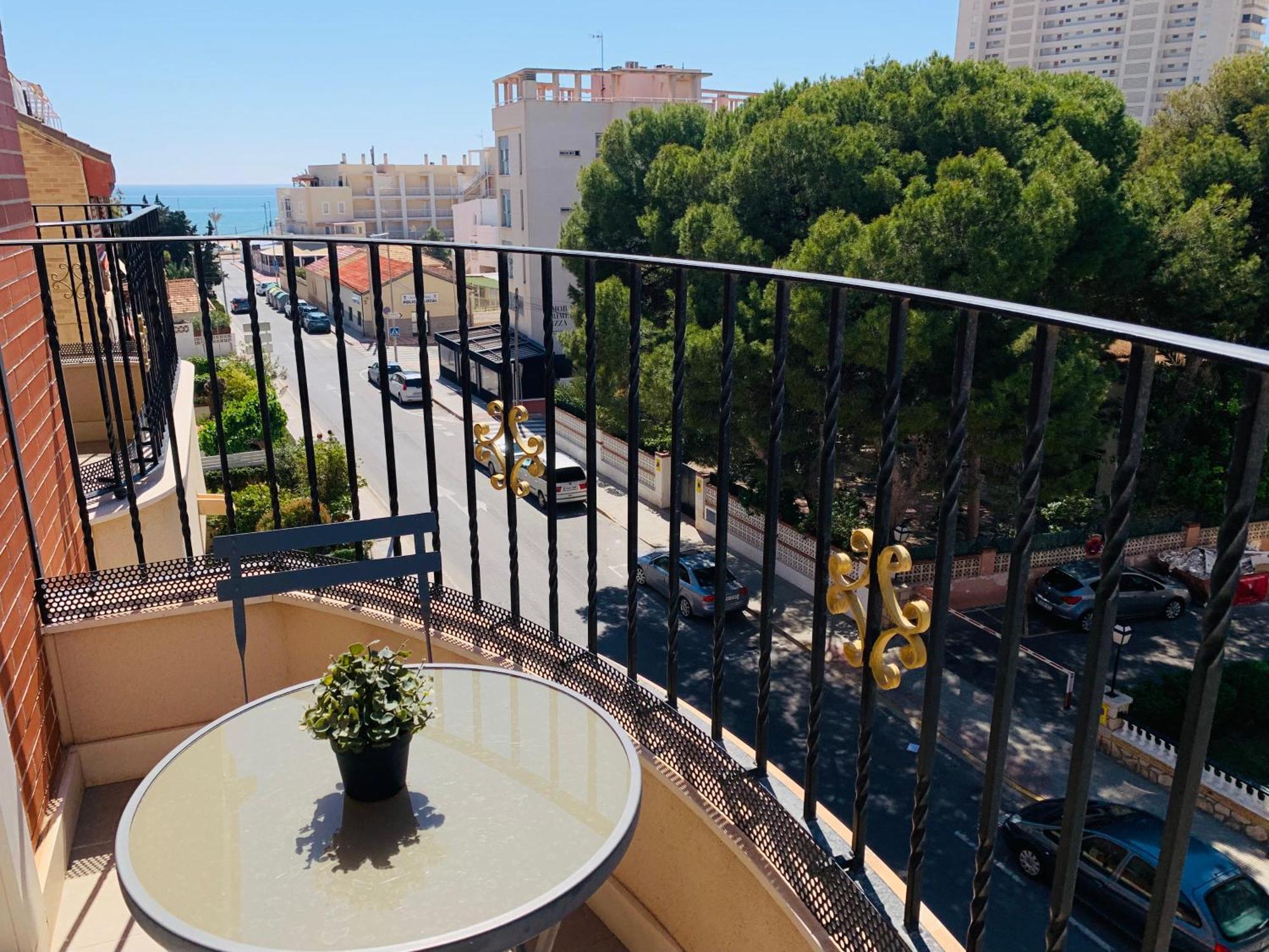 Apartamentos Sol Y Luz El Campello Bagian luar foto