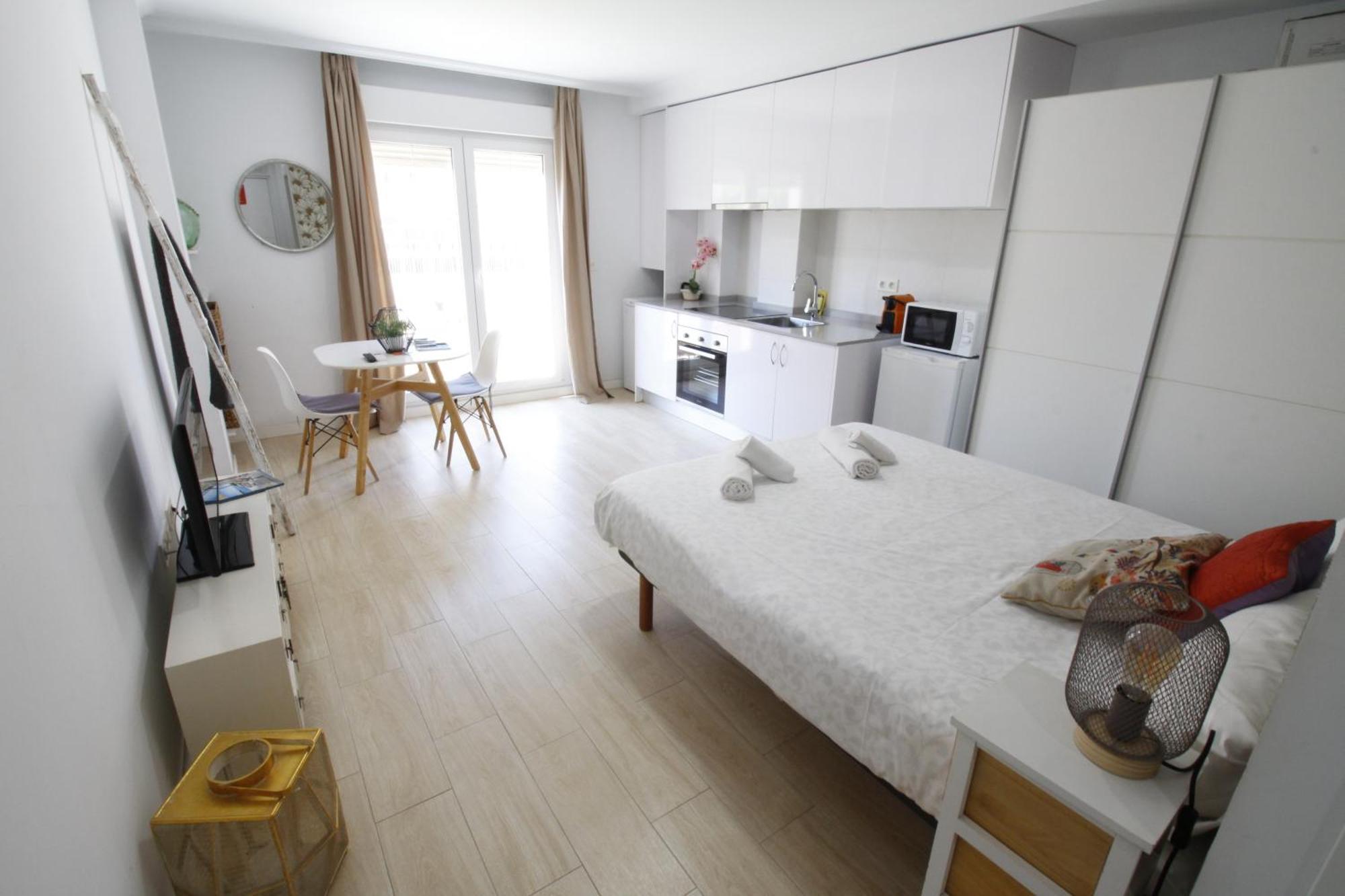 Apartamentos Sol Y Luz El Campello Bagian luar foto